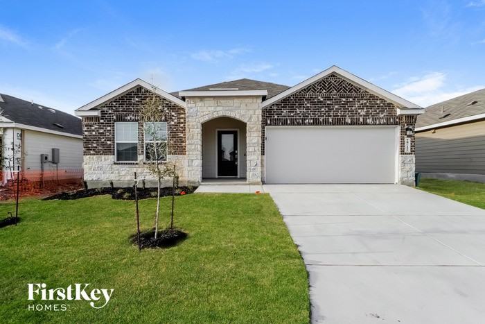 2712 La Mundial St - Photo 2 of 15