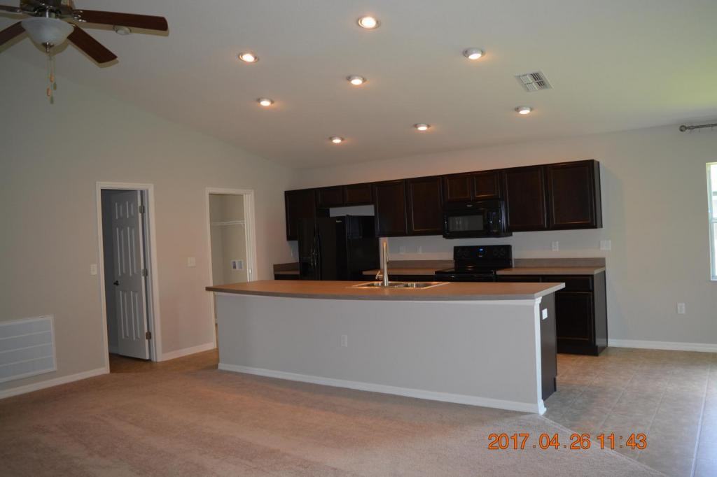 3858 Fieldstone Cir - Photo 2 of 8