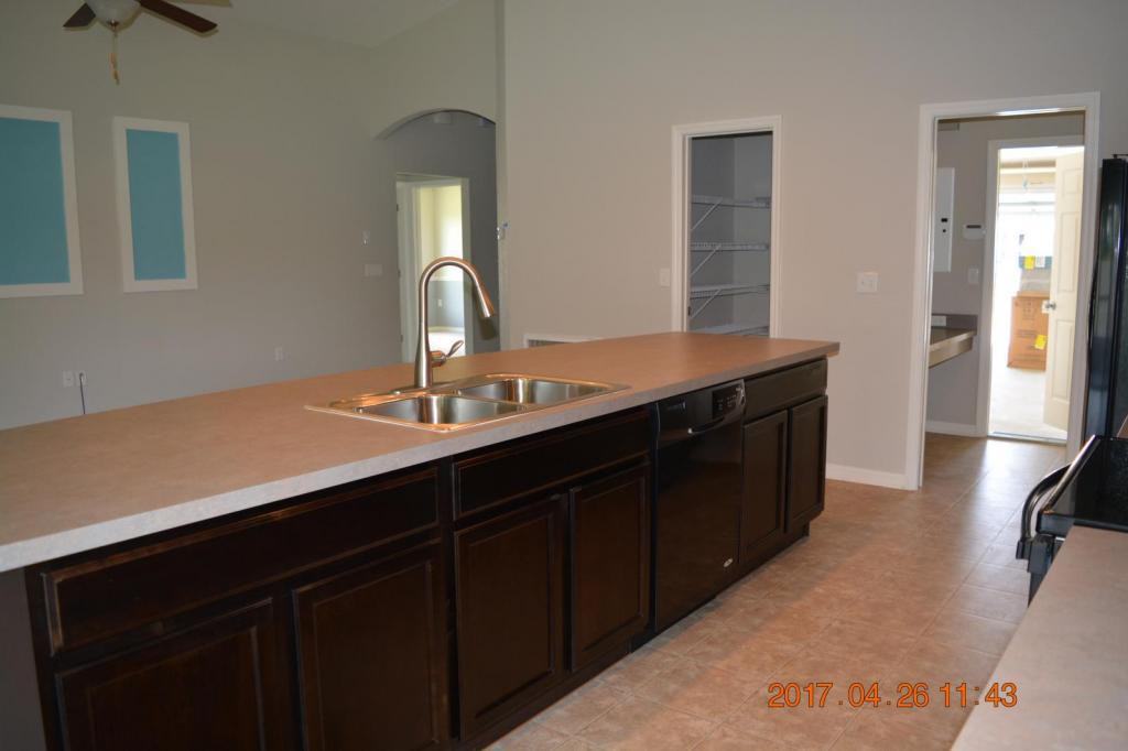 3858 Fieldstone Cir - Photo 5 of 8