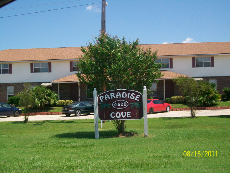 4620 Pontchartrain Dr - Photo 2 of 17