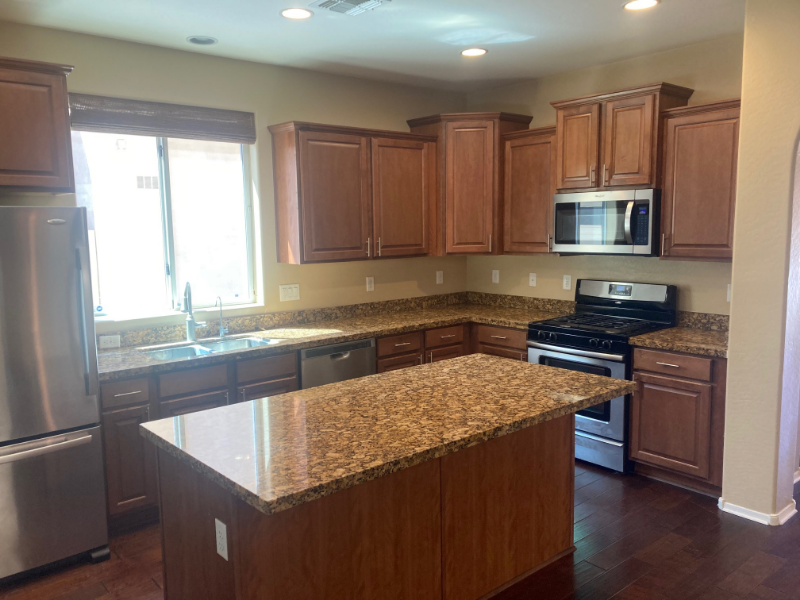 9115 South Beck Avenue - Photo 6 of 27