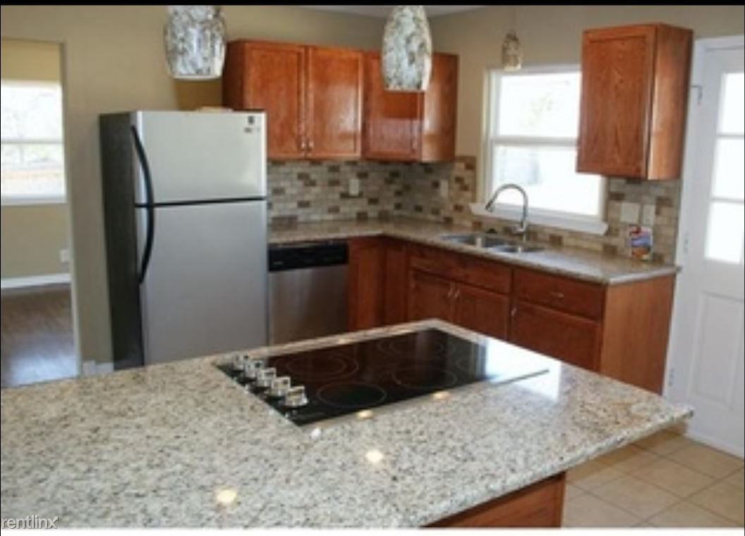 3802 S Allegheny Ave - Photo 2 of 11