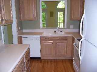 29 River Bluff Dr - Photo 2 of 6
