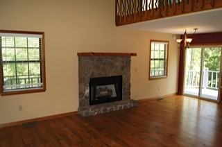 21 Watts Creek Pl - Photo 3 of 6