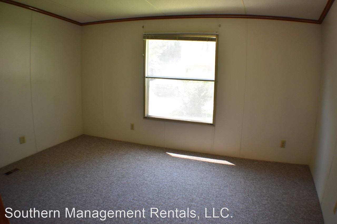 55 W Willow Ave - Photo 3 of 10