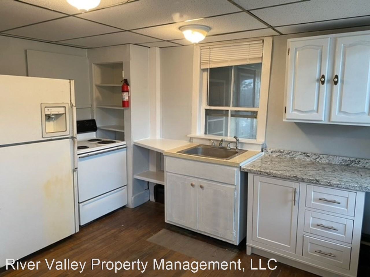 67 & 69 River St Apartments in Springfield, VT 05156 Zumper