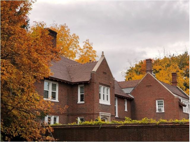 Colonial Village Apartments - Photo 6 of 44