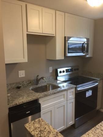 3501 Clinton - Photo 4 of 8