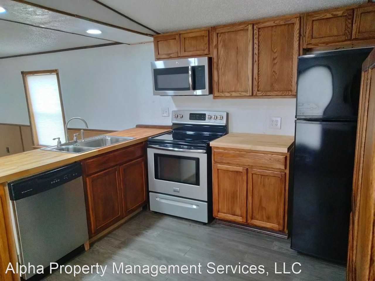 Hillview St - Photo 3 of 12