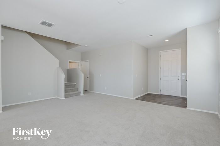 1563 W San Ricardo Blvd - Photo 3 of 15