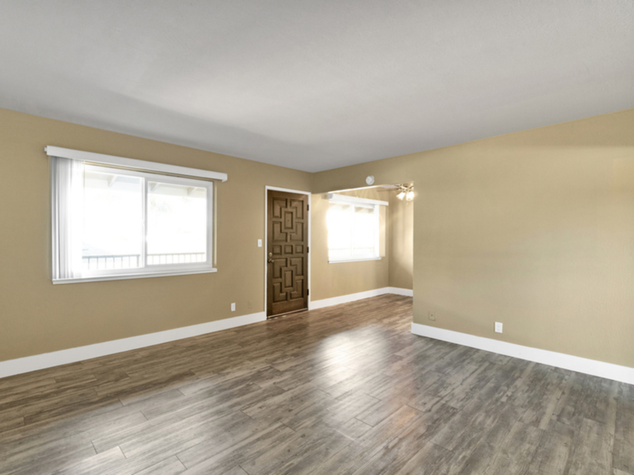 Royal Palms - Photo 2 of 12