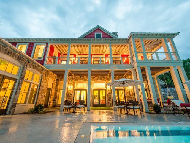 Swallowtail Flats Apartments - Photo 3 of 32