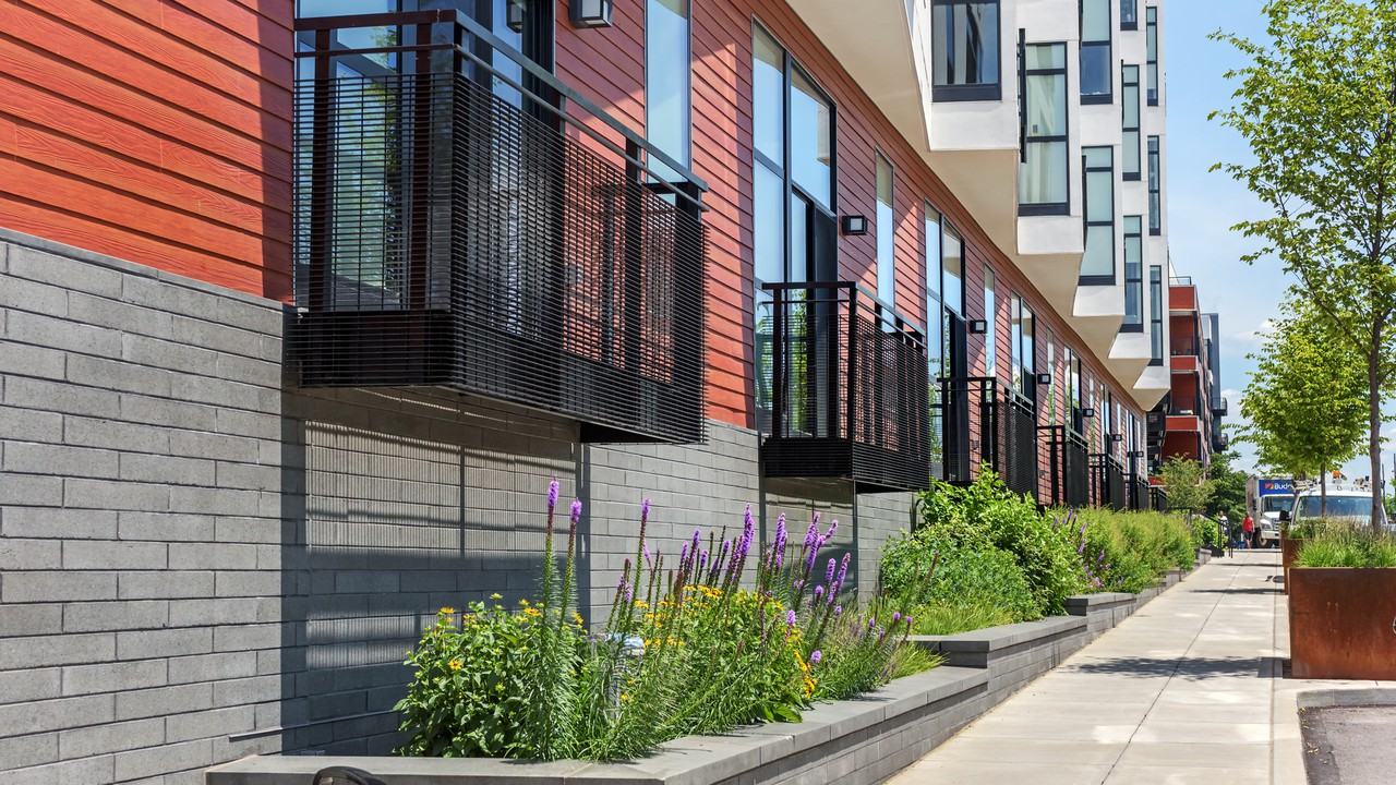 Eastside Bond - Photo 4 of 50