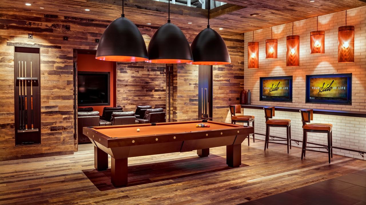 Eastside Bond - Photo 7 of 50