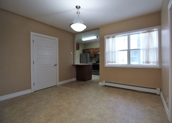 20 Suffolk St #20 - Photo 2 of 8