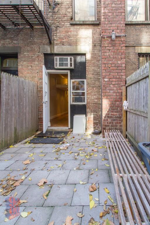 51 Leroy St #1D - Photo 5 of 6