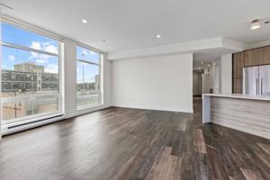 featured image of 1122 W Chicago Ave #3-2