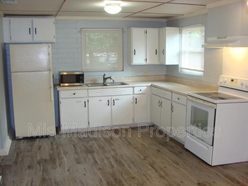 8718 8718 - C Clarke Ave_Garden - Photo 2 of 8