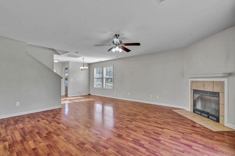 138 Bermuda Lakes Dr - Photo 5 of 23