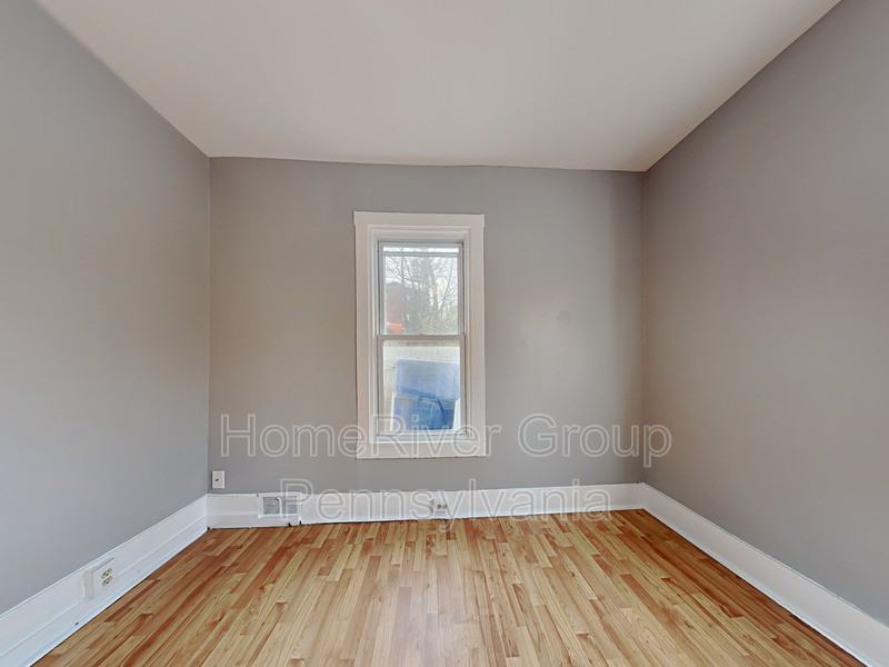 515 Spear Way - Photo 2 of 15