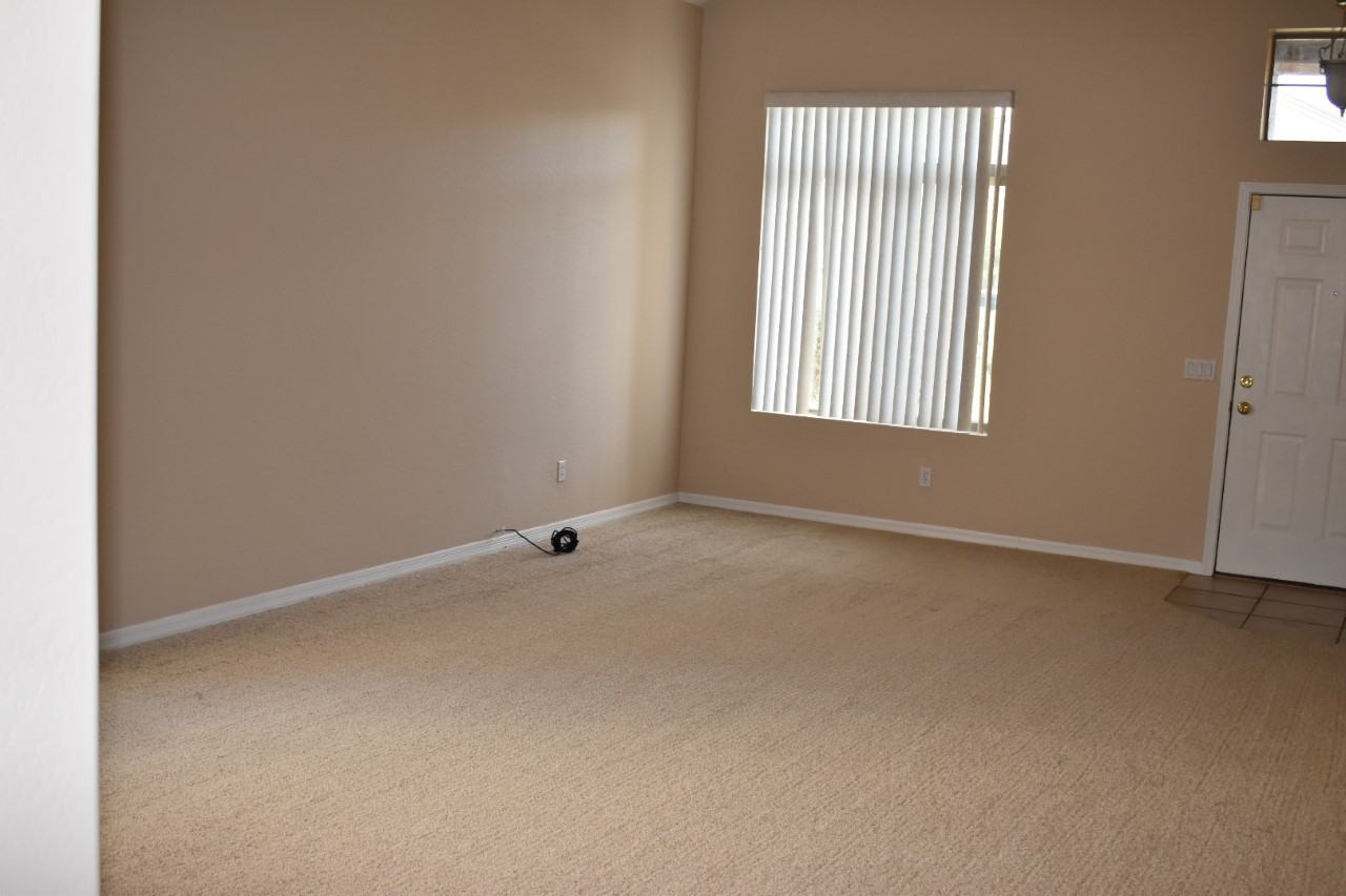 1686 E Diego Dr - Photo 2 of 29