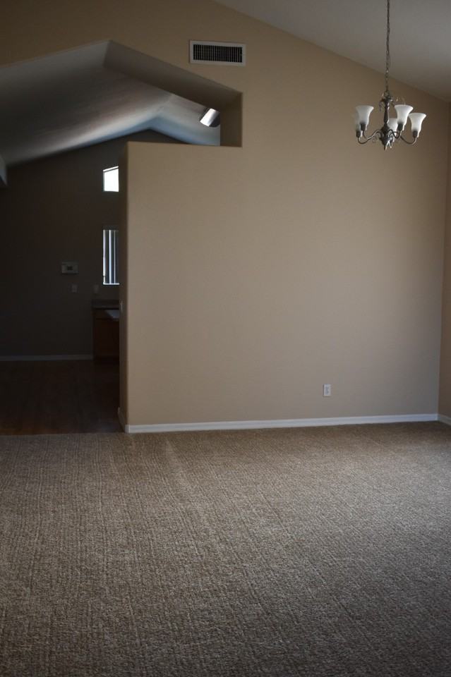 1686 E Diego Dr - Photo 3 of 29