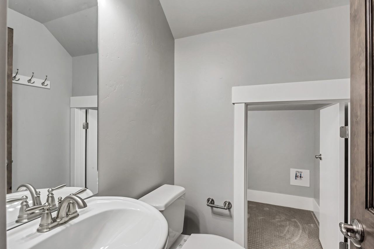 13608 N Super G Ln - Photo 2 of 18