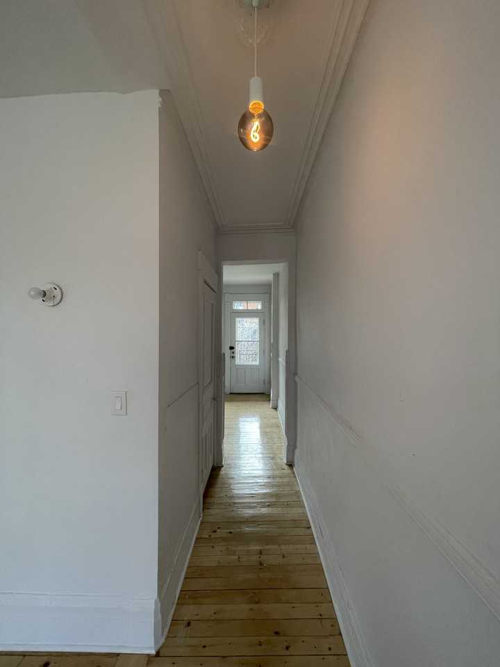 5648 Rue Saint-Urbain - Photo 5 of 14