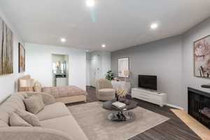 featured image of 320 S Arnaz Dr