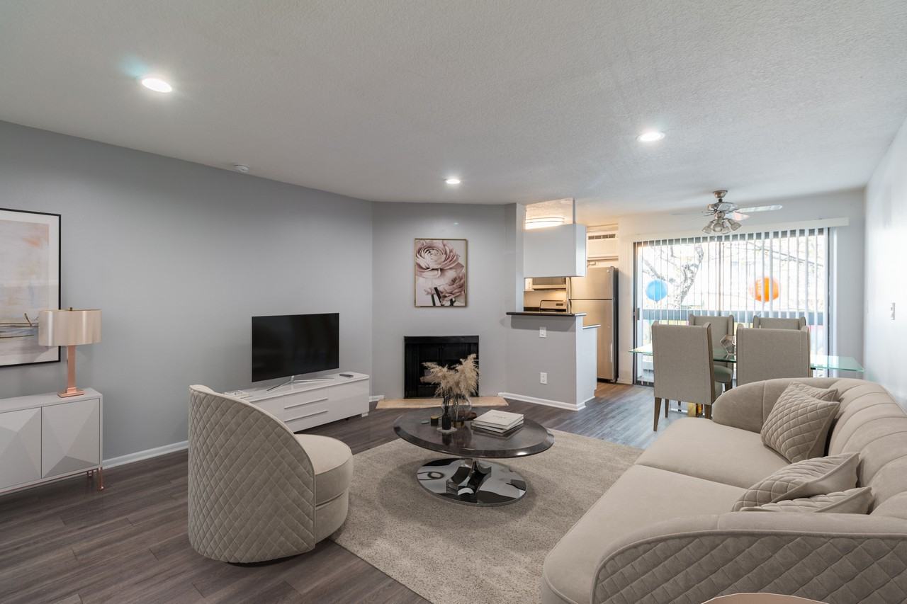 Studio Arnaz - Photo 2 of 67