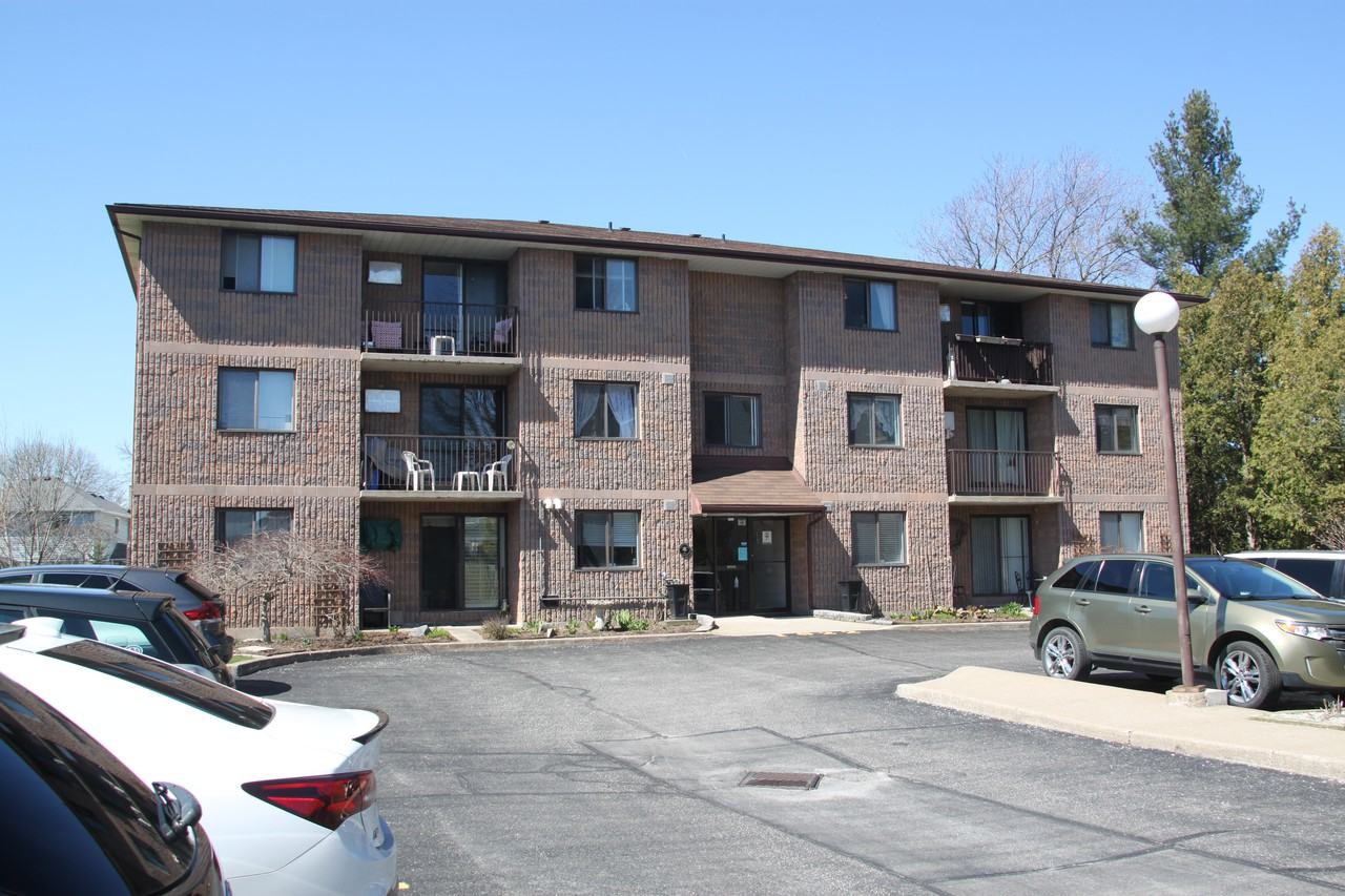 Vansickle Apartments 1022 Vansickle Road North 303, St. Catharines