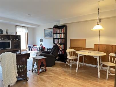 556 Graham Road - Photo 3 of 31