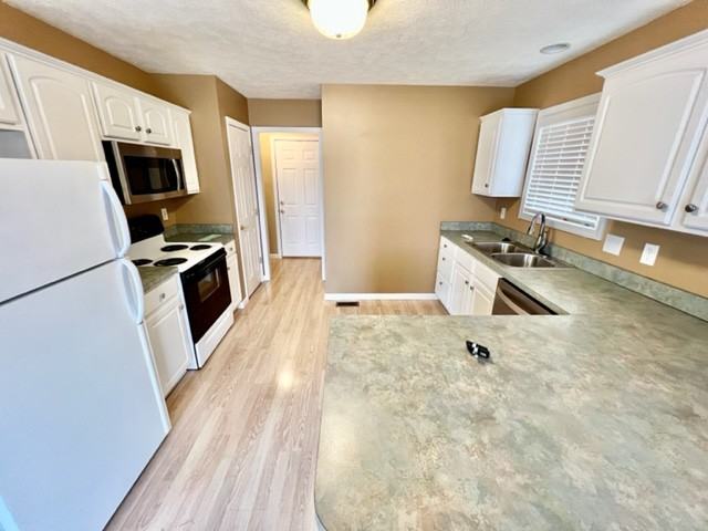 4035 Pine DriveUnit 4035 #4035 - Photo 3 of 13
