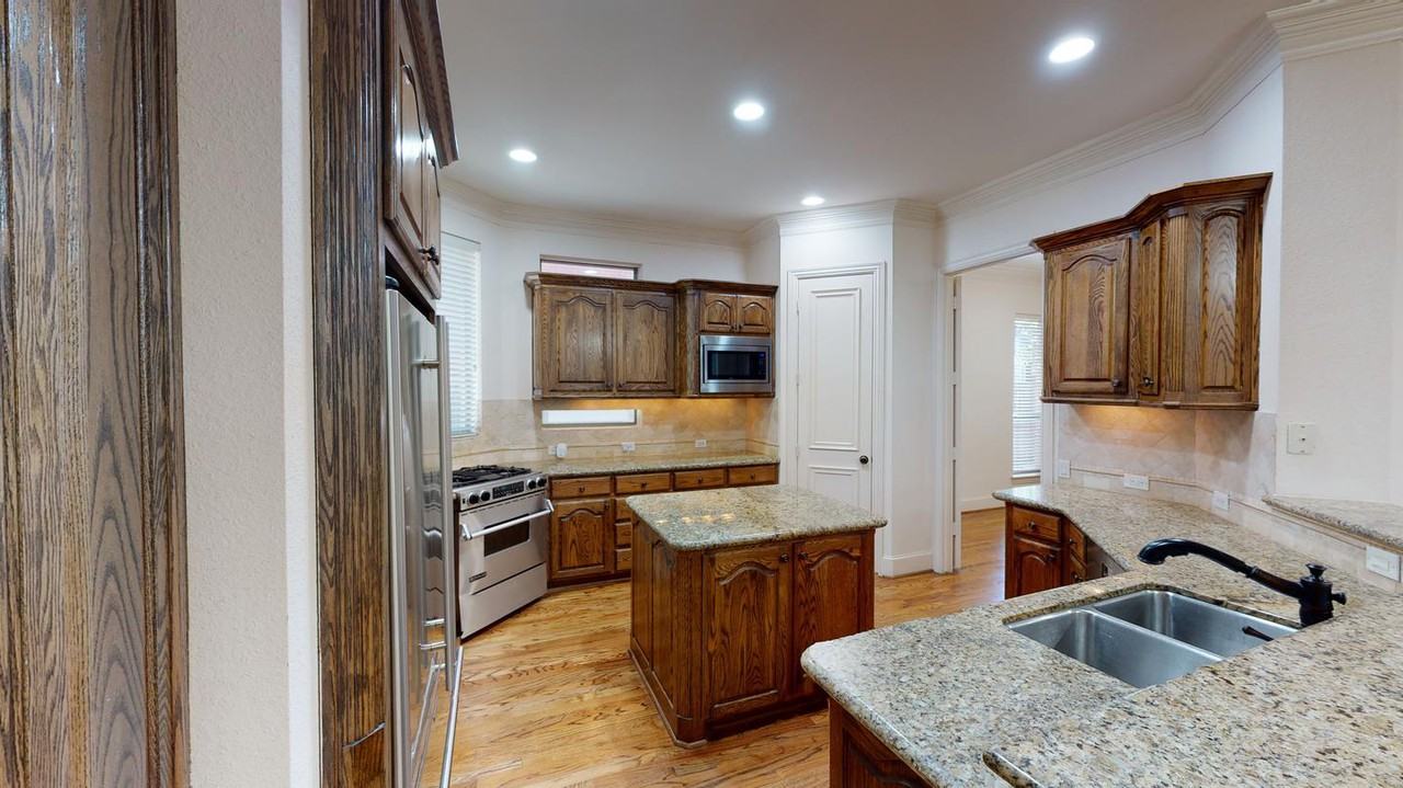 4927 Alcott St - Photo 6 of 24
