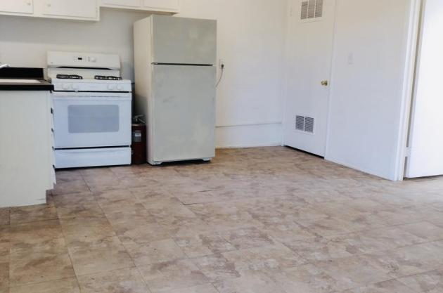 2750 N Balboa Ave #3