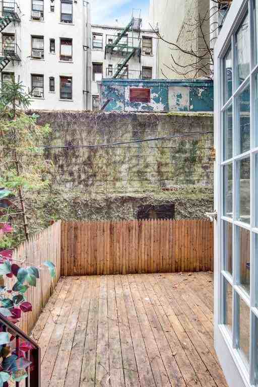 250 Mott St #4 - Photo 7 of 11