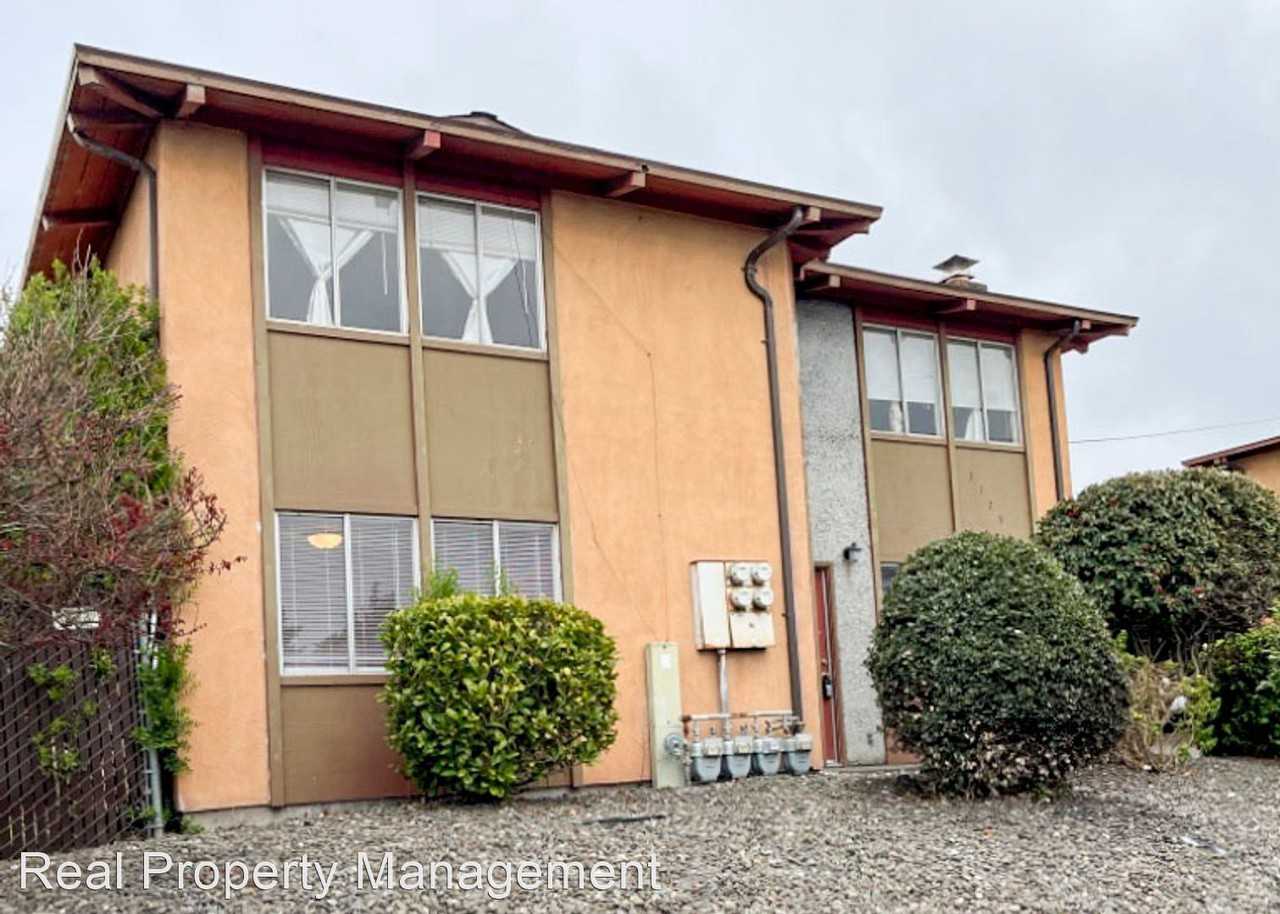 3125 Nevada Street - Photo 3 of 37