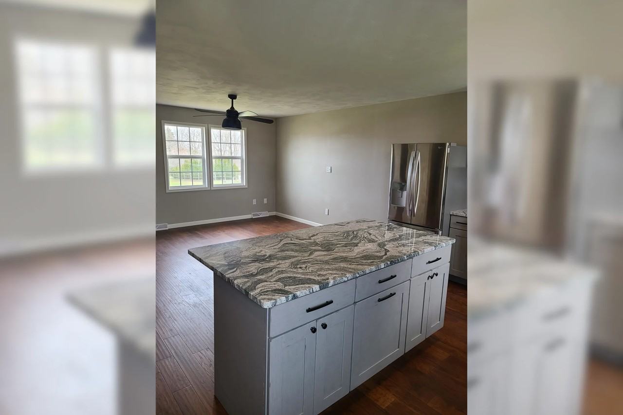 83 Susan Dr - Photo 3 of 50