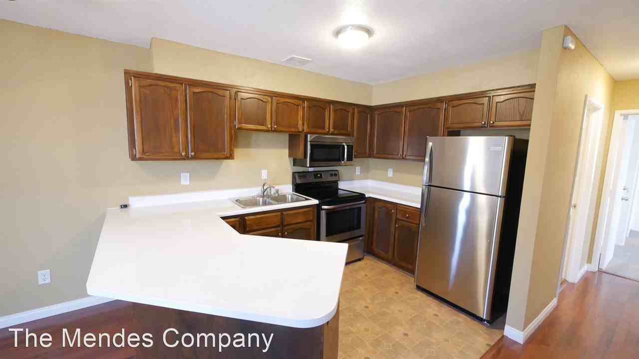 4339 Rialto St #1 - Photo 3 of 8