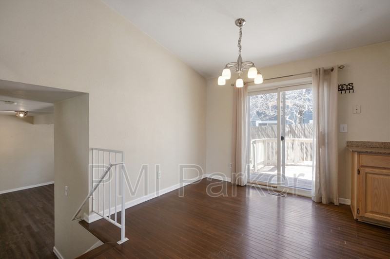 8343 Currant Way - Photo 4 of 18