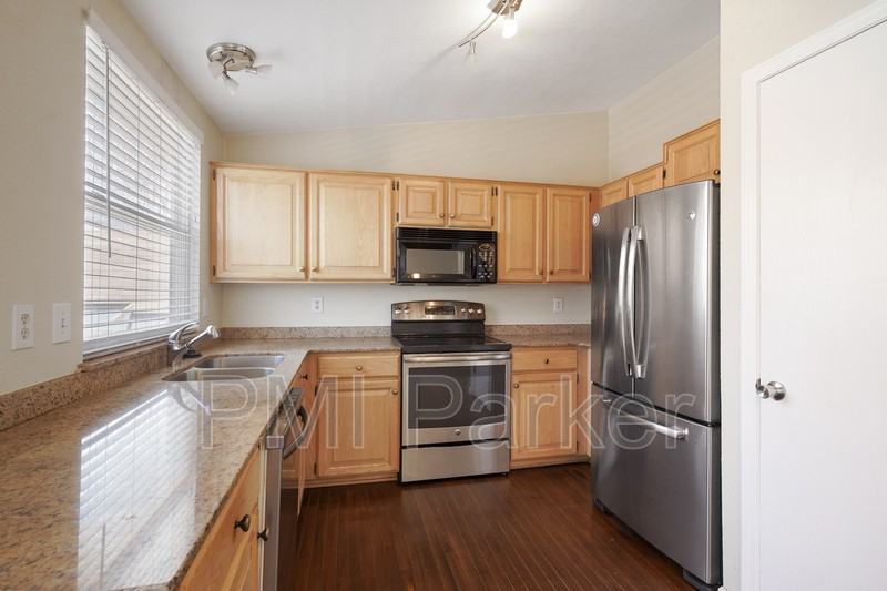 8343 Currant Way - Photo 6 of 18