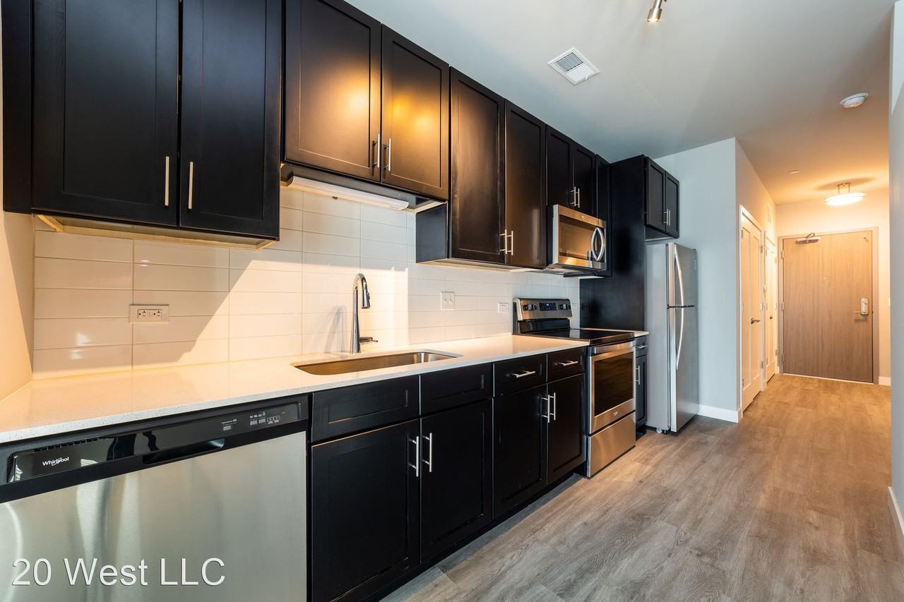 20 West Apartments - Photo 3 of 48