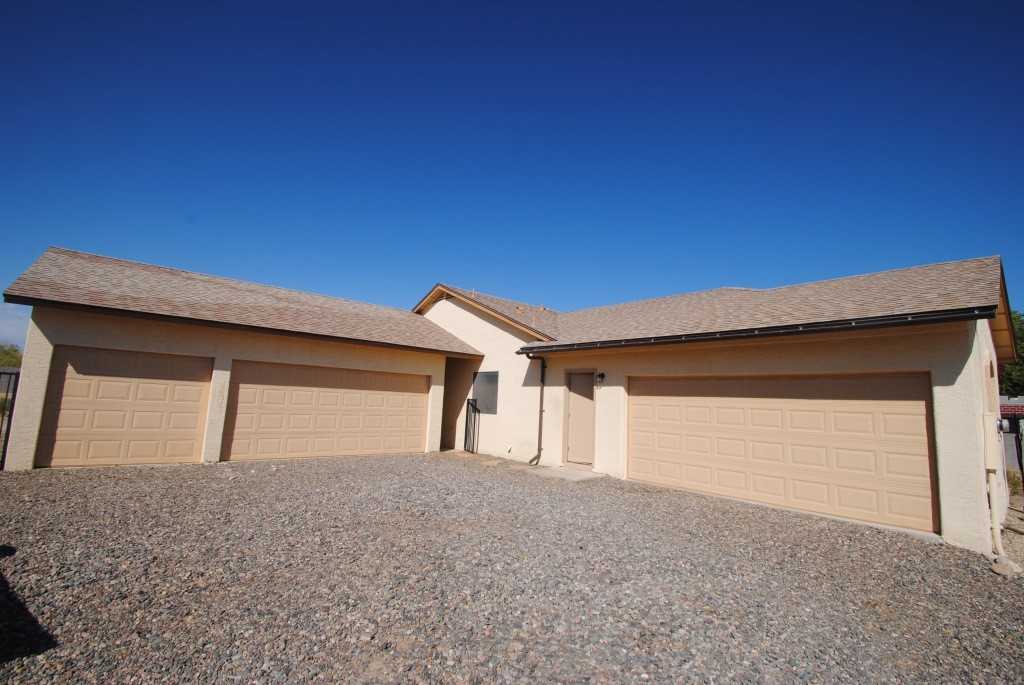 19832 W Pasadena Ave - Photo 2 of 18