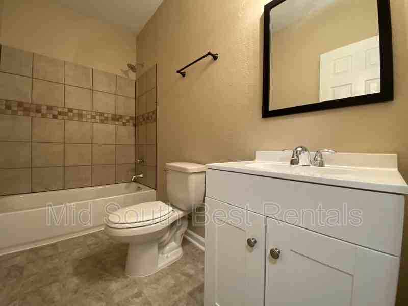 2208 Rock St - Photo 6 of 6