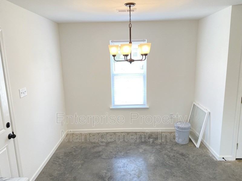 2963 Lake Park Rd - Photo 6 of 21