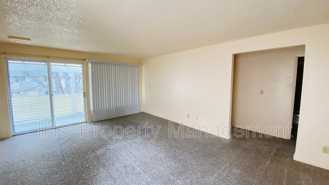 1913 Hoxie Ave #C - Photo 1 of 1