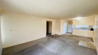 1913 Hoxie Ave #C - Photo 1 of 1
