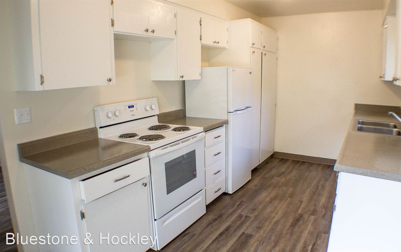 Bayberry Apartments 1015 1015 1069 Liberty St SE, Salem, OR 97302