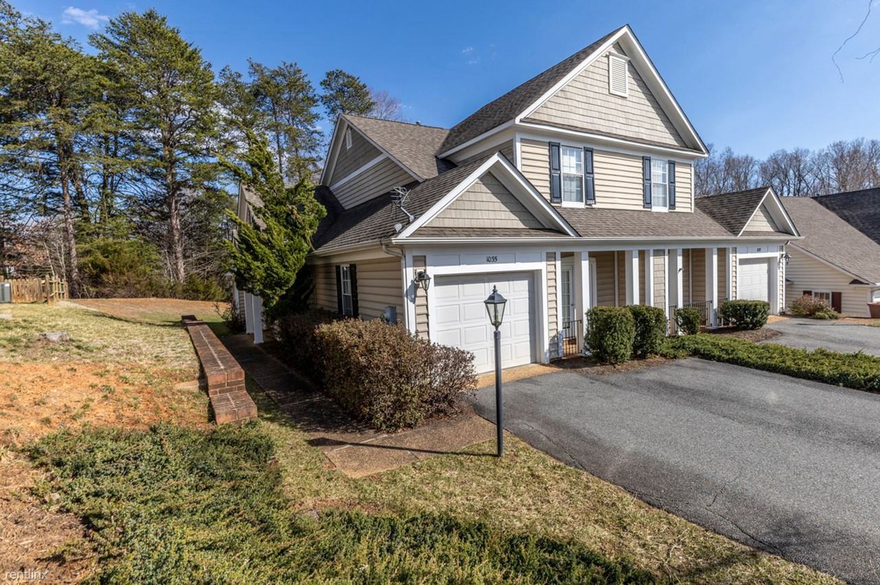 1035 Bristlecone Ln - Photo 3 of 32