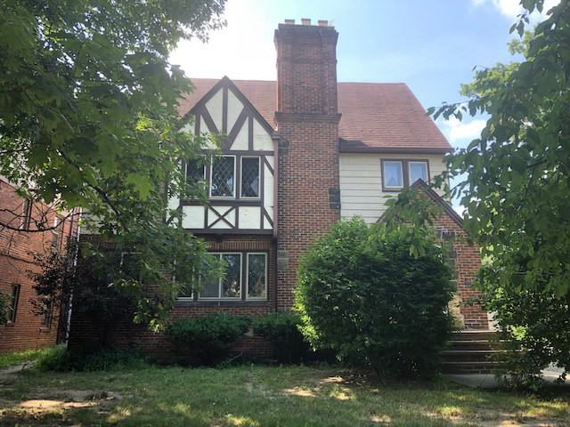 3428 Superior Park Dr - Photo 3 of 8